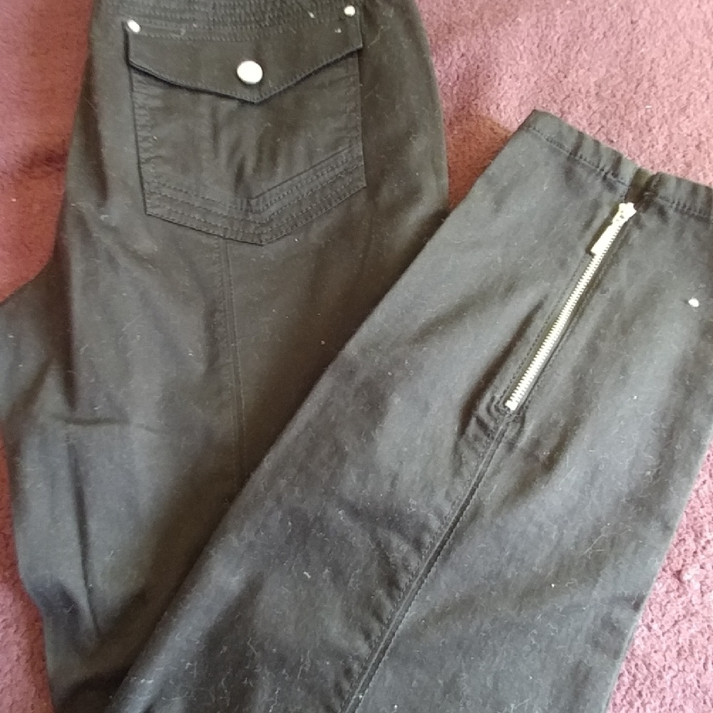 White House Black Market pants