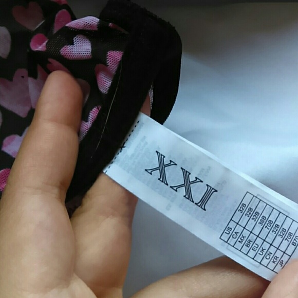 See-through bra. - Picture 3 of 4