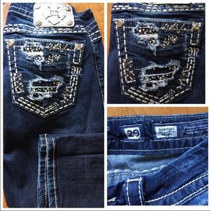 Miss me skinny size 29!