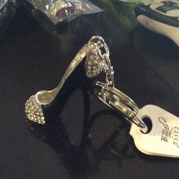 High Heel Key Chain - Picture 3 of 3