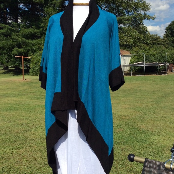 Cardigan - Picture 5 of 11