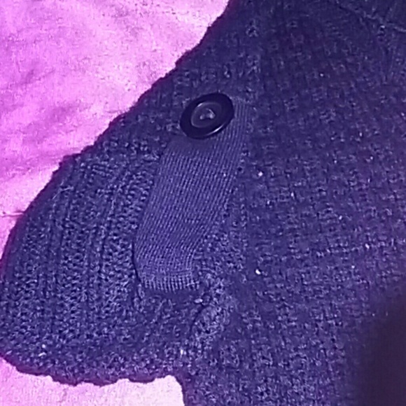 Gorgeous Sweater - Picture 2 of 3