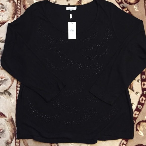 NWT knit tunic top with studs  (plus)