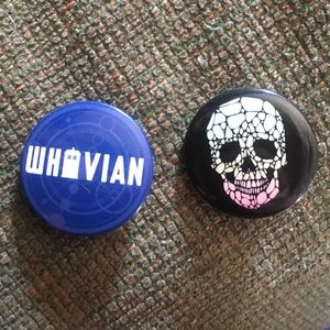 Doctor Who and rainbow skull pin / buttons