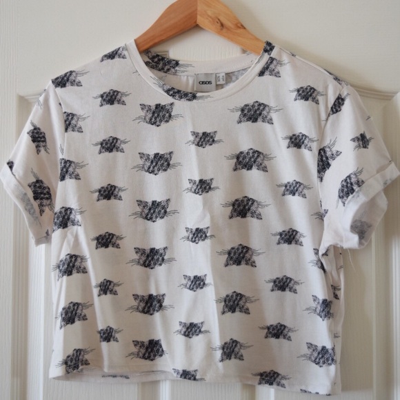 NWOT Cat Tee - Picture 2 of 3