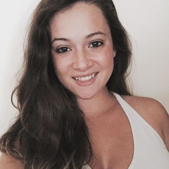 Meet your Posher, Shi-annia - Picture 1 of 1