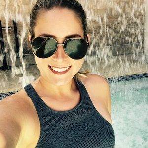 Meet your Posher, Jessica