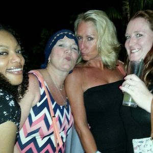 Meet your Posher, Christy