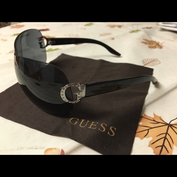 Guess Sunglasses*reduced price