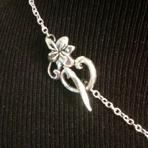 Handmade Beaded Necklace Ivory Glass Pearls - Picture 4 of 4