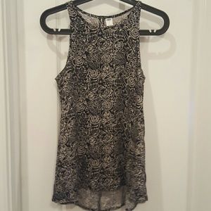 😍 3 for 12 Sleeveless top