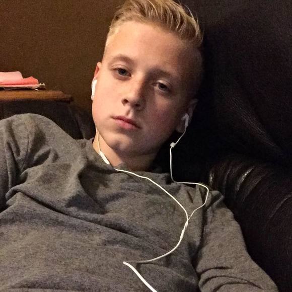Meet your Posher, Chase - Picture 1 of 1