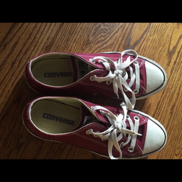 Converse - Picture 2 of 2