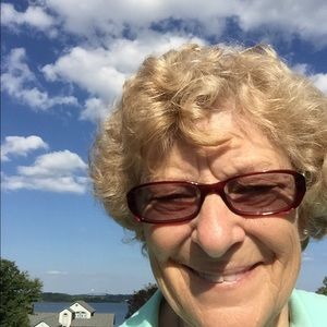 Meet your Posher, Basille