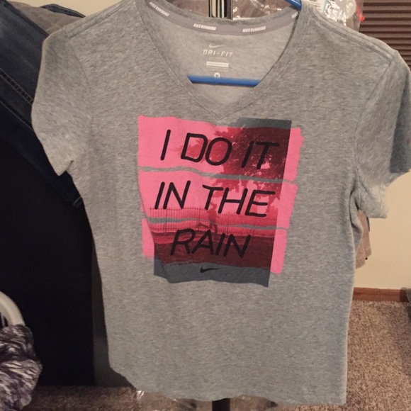 Nike dry fit shirt