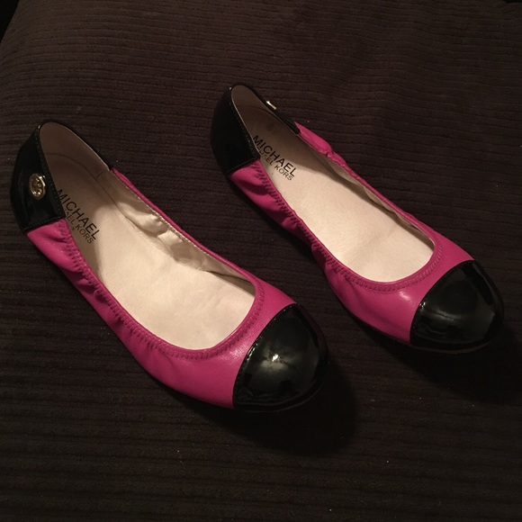 Michael Kors flats