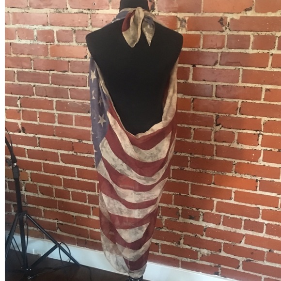American Flag Shawl - Picture 4 of 4
