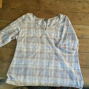 Eddie Bauer lightweight 3/4 sleeve shirt