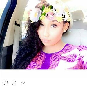 Meet your Posher, Galaya