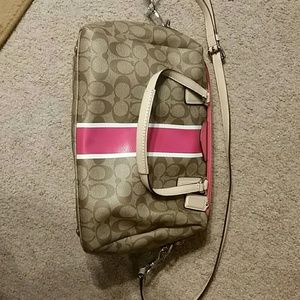 **REDUCED** Coach Signature shoulder/crossbody bag