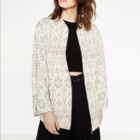 Zara Jackets & Blazers - ❤️SOLD❤️Zara Bomber Style Coat
