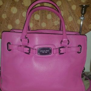 Michael Kors Satchel: Large