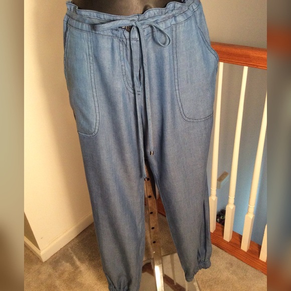 Trina Turk Cropped Ankle Pants