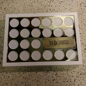 Urban decay blush pallete