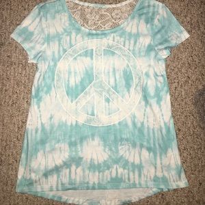 Blue and white tie die t shirt