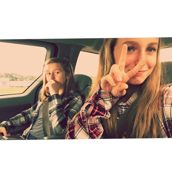 Meet your Posher, Miranda - Picture 1 of 1