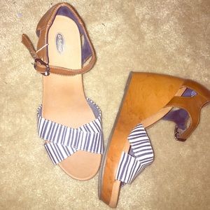 Dr. Scholls striped wedges