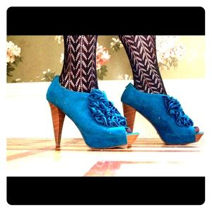 Peacock Blue Ruffled Heels