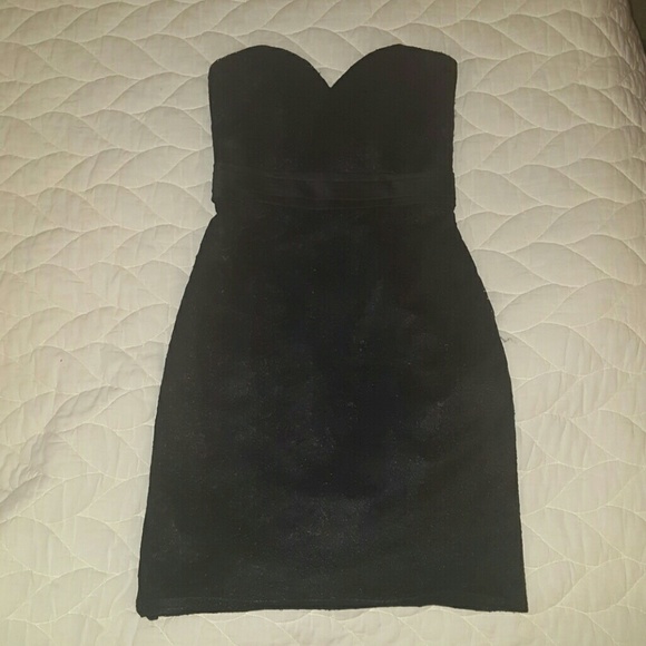 Black lace bridesmaid/prom dress