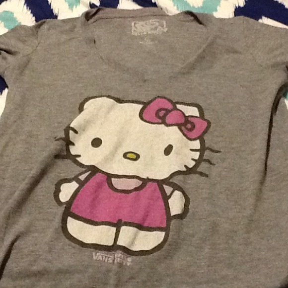 Vans hello kitty v neck