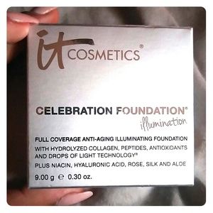 It Cosmetics Celebration Foundation: illumination