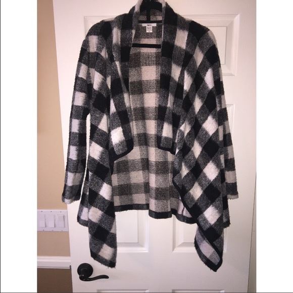Bar lll checkered sweater