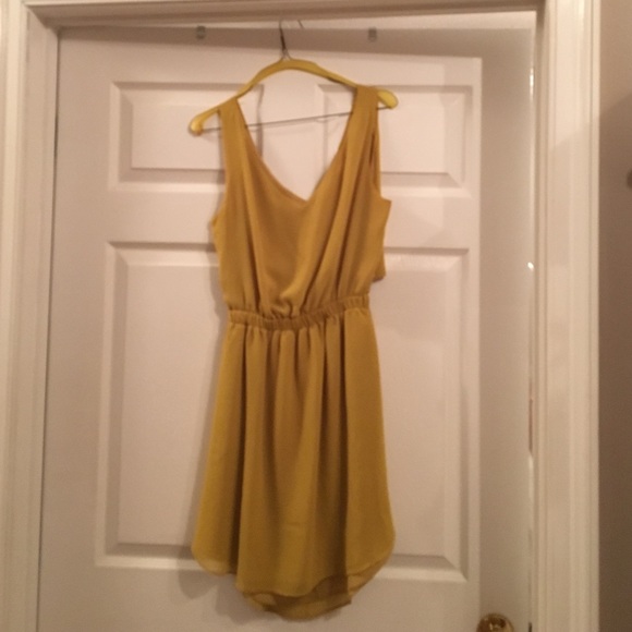 Bcbg generation yellow dress