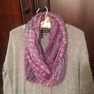 Infinity scarf