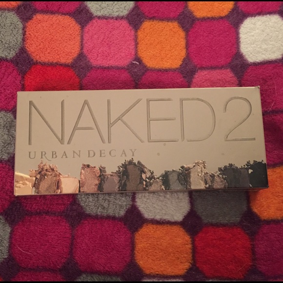 Urban decay naked 2 palette
