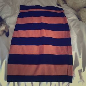 Forever 21 stripped peach and black skirt