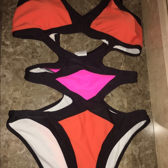 One piece bathing suit