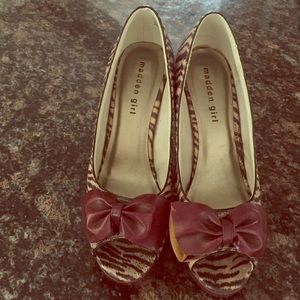 Madden girl platform