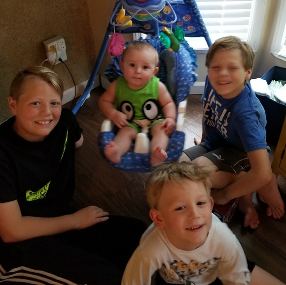 Krista! #MomPosher - Picture 2 of 3