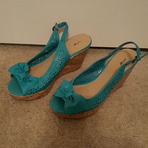 Turquoise wedges