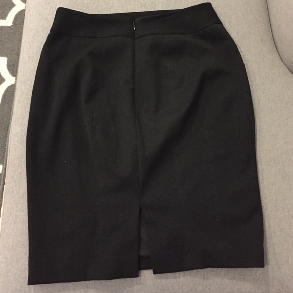 Black express pencil skirt - Picture 2 of 2