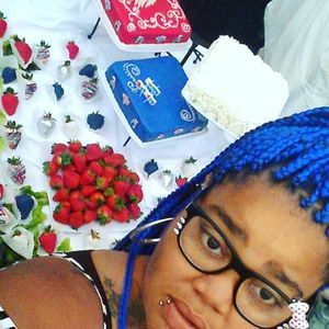 Meet your Posher, Christy