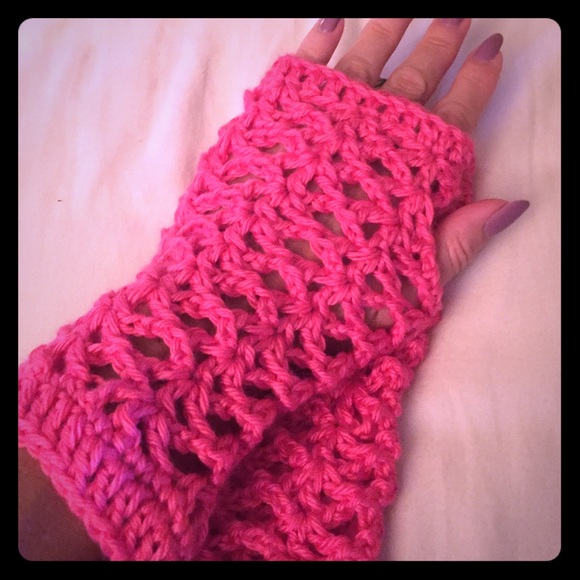 NWOT fingerless gloves