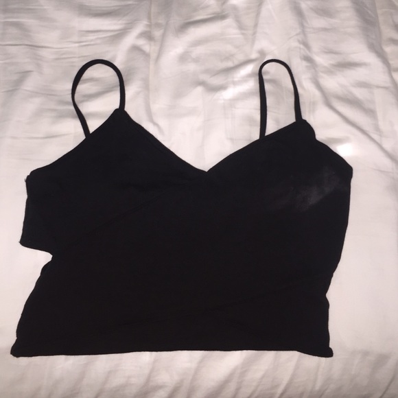 Black crop top