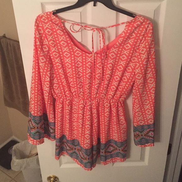 Romper with 3/4 sleeves - Picture 2 of 2