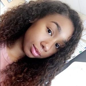 Meet your Posher, Destiny